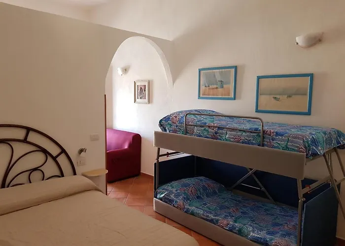 Stupenda Casetta In Centro Storico Дом отдыха Ла-Маддалена